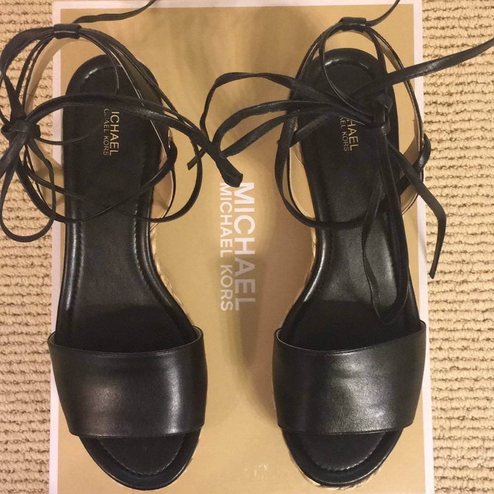 Michael Kors Margie LeatherAnkle wrap sandal